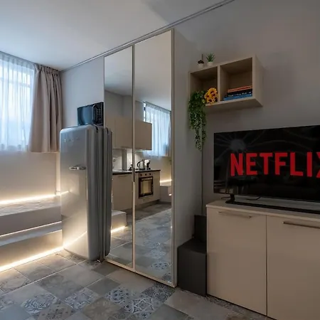 Duomo-navigli - Loft Montenapoleone Wifi & Netflix Apartamento Milán